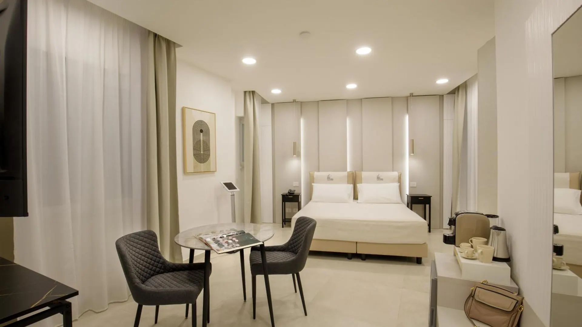 Cosmo Vatican Rooms Rome