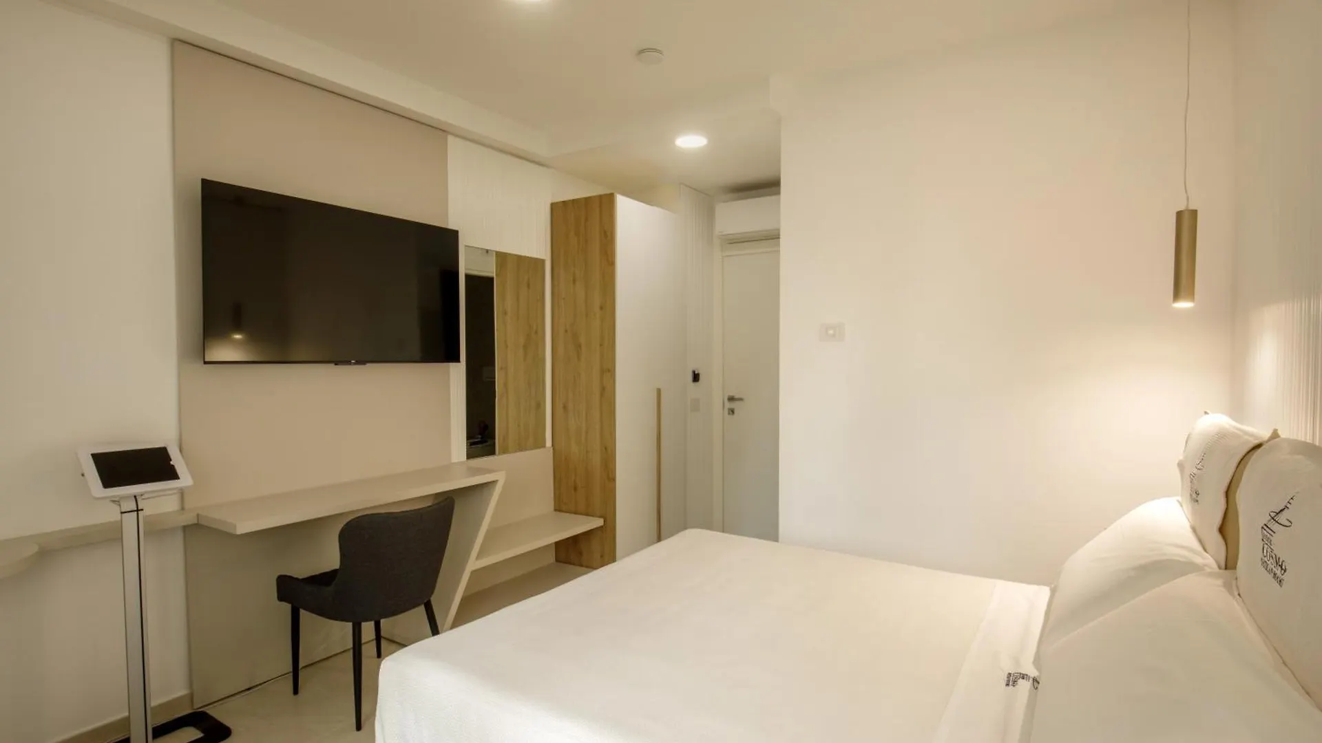 Cosmo Vatican Rooms Rome Guest house