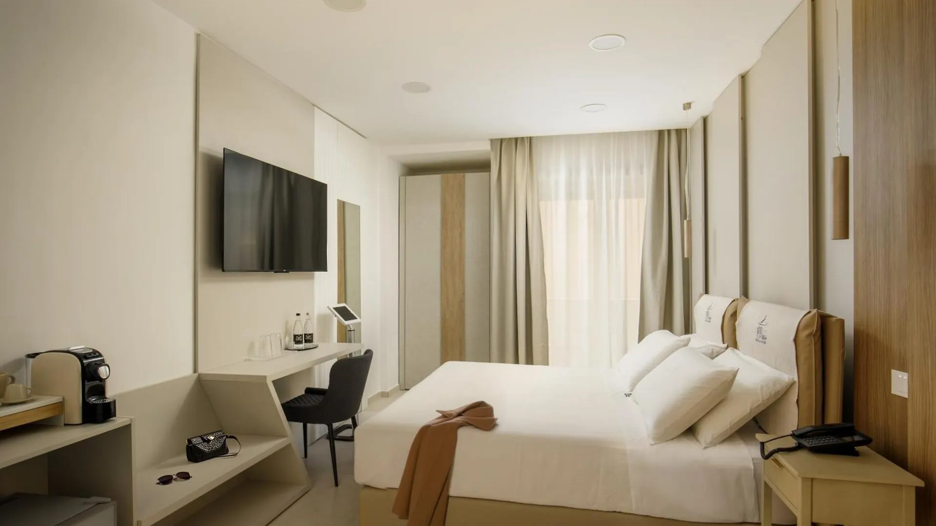 Cosmo Vatican Rooms Rome 0*,