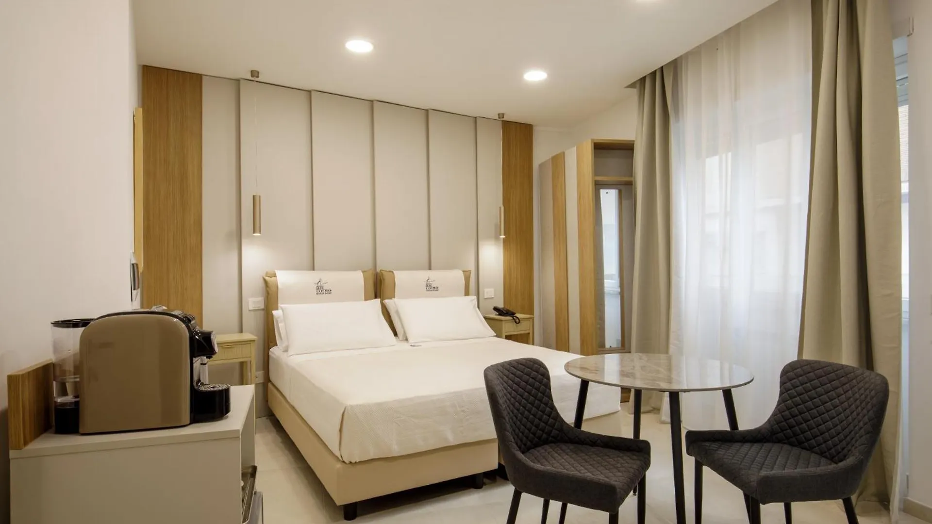 Cosmo Vatican Rooms Rom Italien